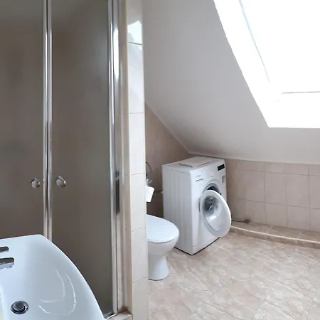 Kardos Apartman *